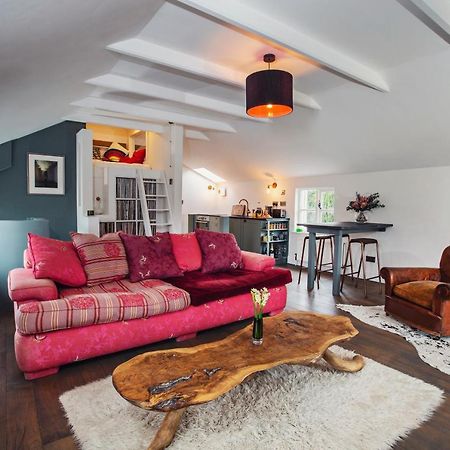 Black Mountains Stylish Hideaway, Nr Crickhowell Llanbedr  Extérieur photo